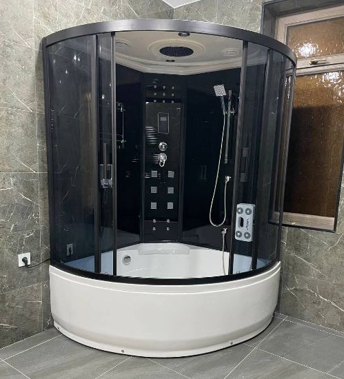 Picture of Душевая кабина Размер 150х150