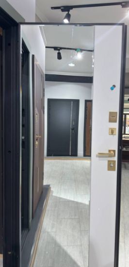 Metall eshik Model 922 Luxor MDF/MDF Oyna rasm
