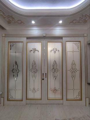 Изображение Обкладка двери 2,50 × 3,20 м — раздвижная, витражное стекло 6 мм